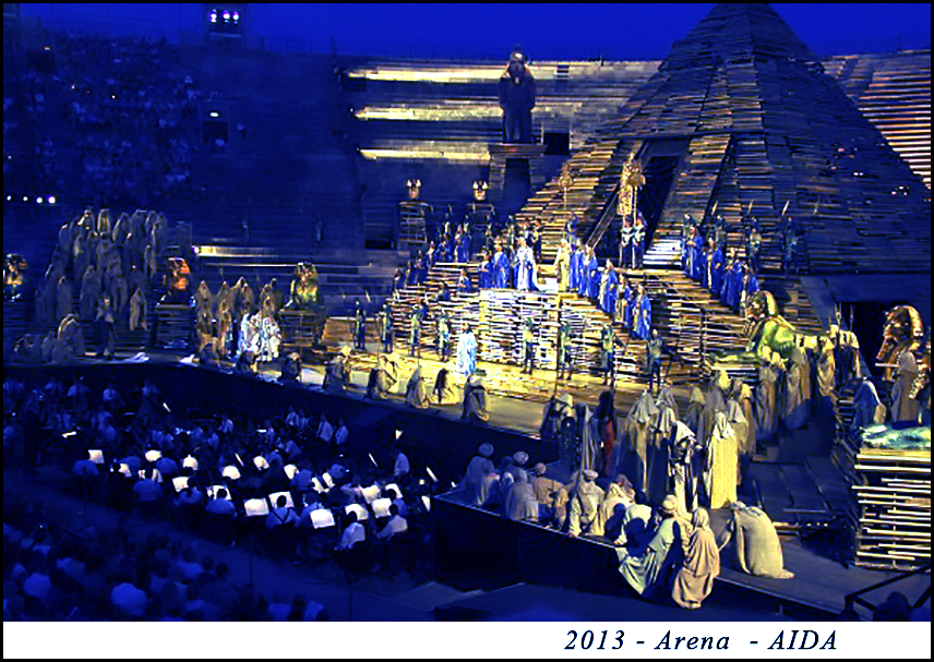 2013 - Arena - AIDA